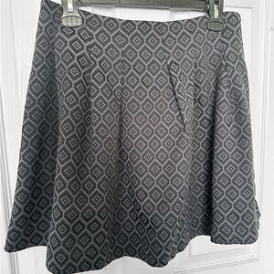**SOLD ELSEWHERE** Elegant Gray Patterned Women's Skirt